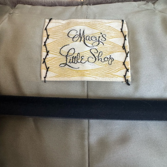 Macys: Real Fur coat with hoodie - Picture 2 of 6